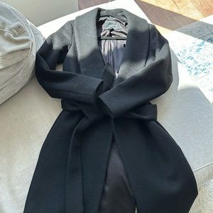 CLUB MONACO BLACK WOOL COAT FRONT TIE
